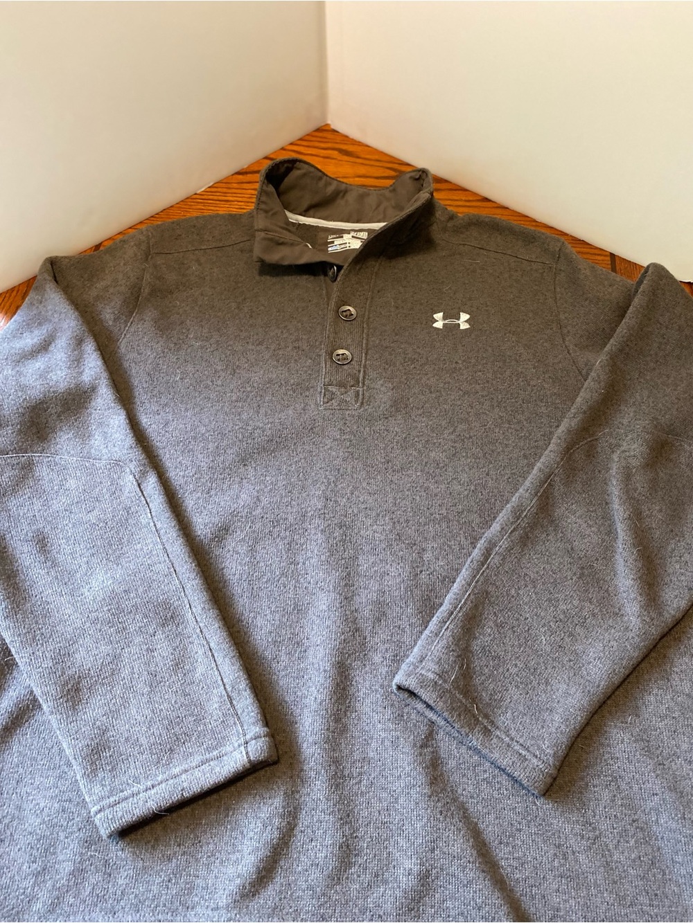 Under Armour Men's Gray/Brown  Quarter-Snap Pullover Shirt